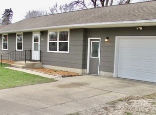 1115 Poplar St, Osage, IA 50461
