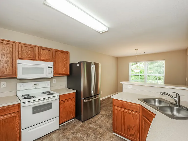 4617 Ravenwood Loop — Photo 7