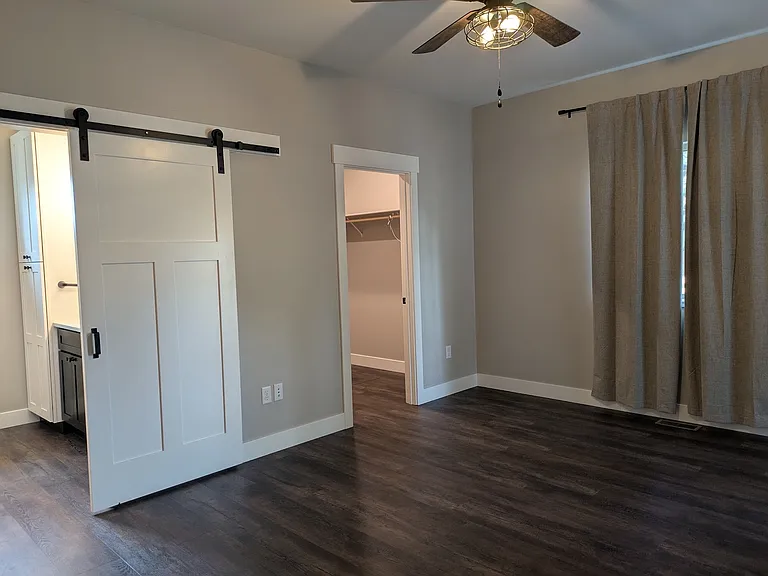347 Sandlewood Dr — Photo 5