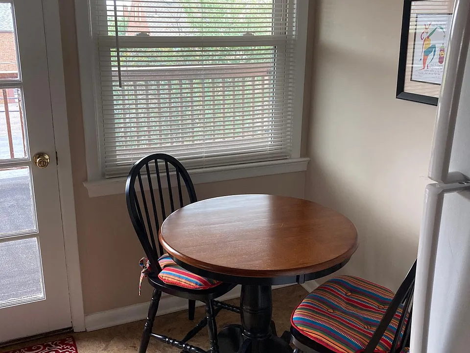 Breakfast nook in the kitchen