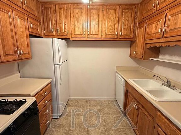 5th image of 1807 Grand Ave APT 6