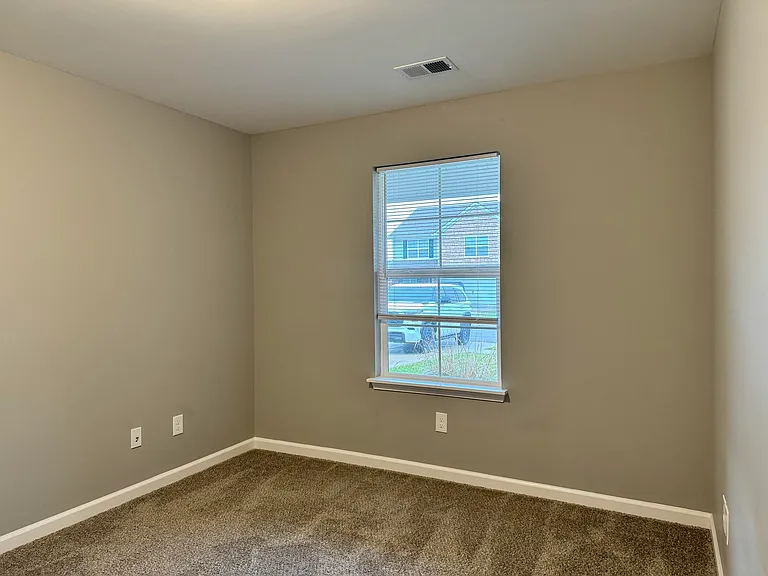 145 Candy Apple Ln — Photo 17
