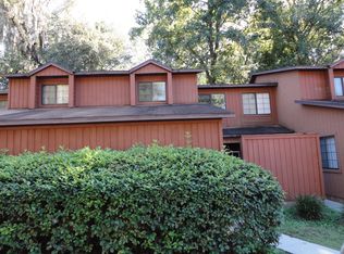 5815 SW 9th Pl, Gainesville, FL 32607