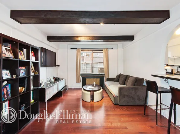 550 Grand Street image 1 of 5