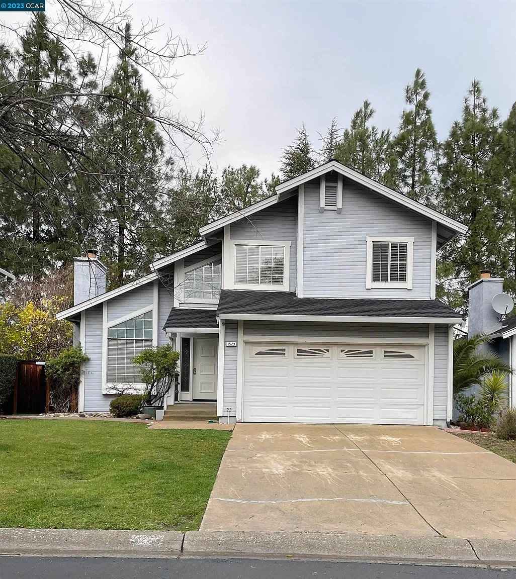 1523 Tara Ct photo 1