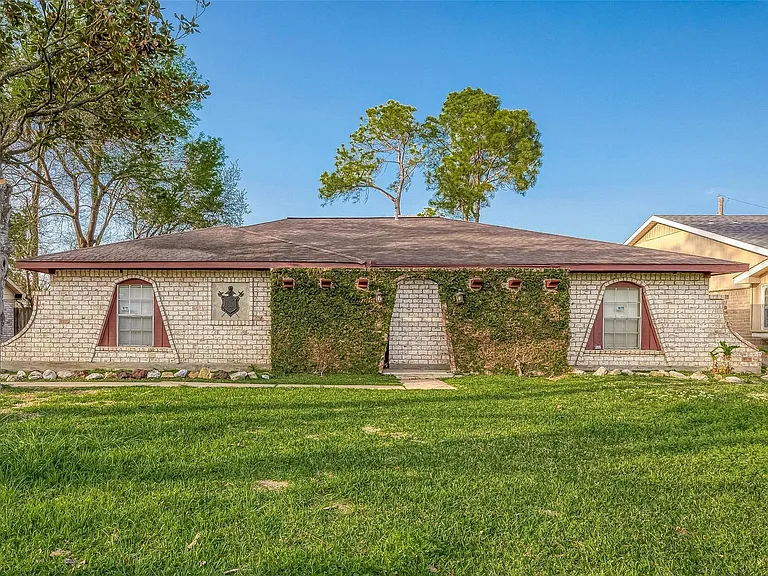 11406 High Star Dr — Photo 3