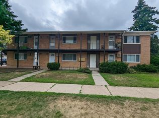 2855 4th St #4, Wyandotte, MI 48192