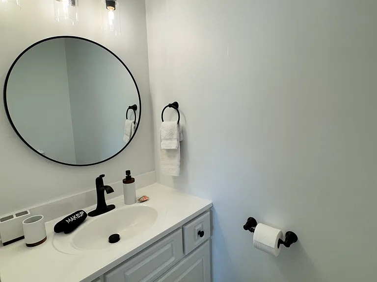 801 River Point Dr #206A — Photo 23