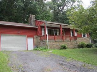 205 Hoye St, Loch Lynn Heights, MD 21550