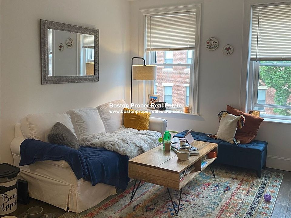 55 Queensberry St. #10 Boston - Fenway Unit Photo 1