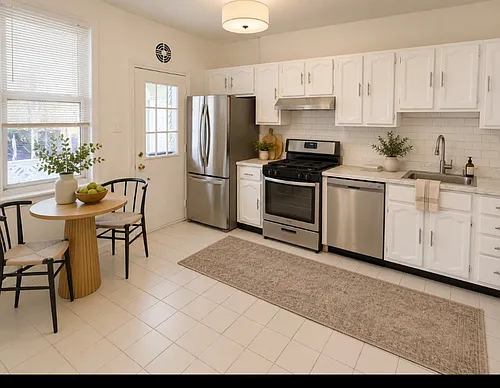 1049 Avenue C Photo 1