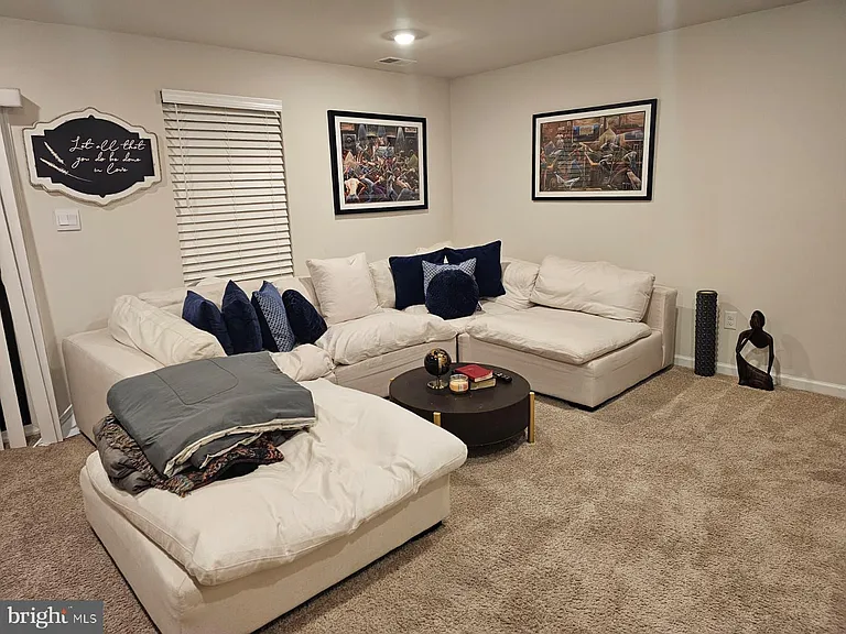 13 Foundry Blvd — Photo 11