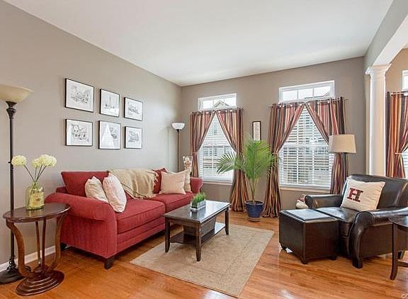 4th image of 404 Siena Ln #404