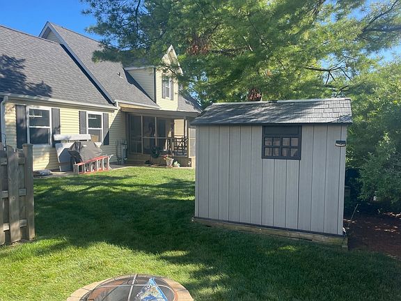 5th image of 920 Harvest Dr