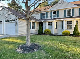 29 Signature Dr #51, Brunswick, ME 04011