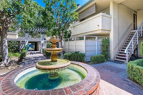 522 W Sierra Madre Blvd #B Photo 1 522 W Sierra Madre Blvd #B Photo 1