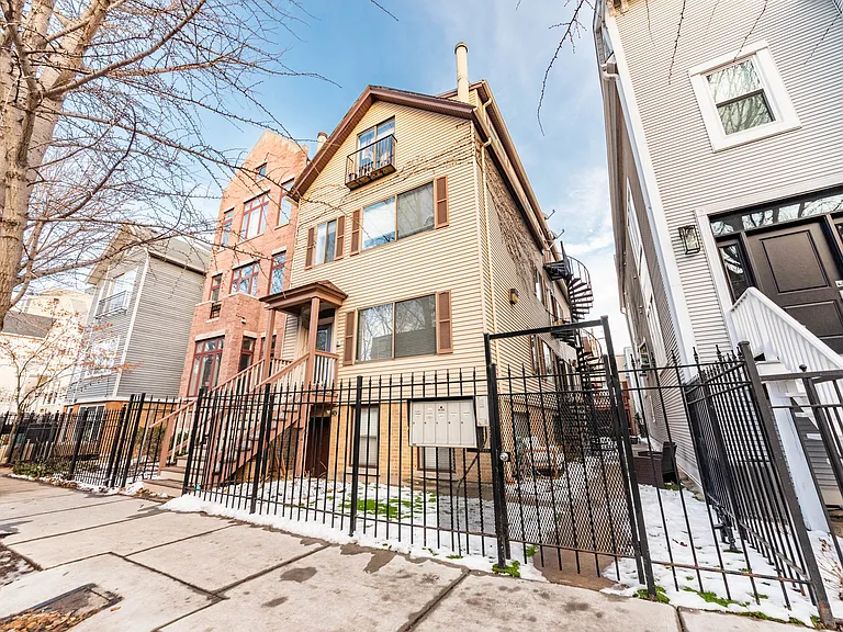 2643 N Southport Ave #CH — Photo 13