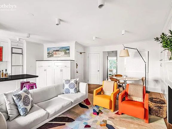 2nd image of 254 W 10th St APT 3A