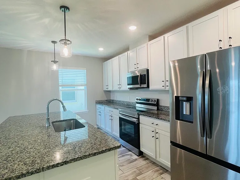 9381 SW Serapis Way — Photo 13