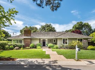 1090 Autumn Ln, Los Altos, CA 94024