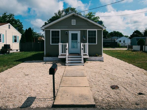 111 W Saint Johns Ave