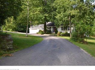 171 Mountain Rd, Falmouth, ME 04105