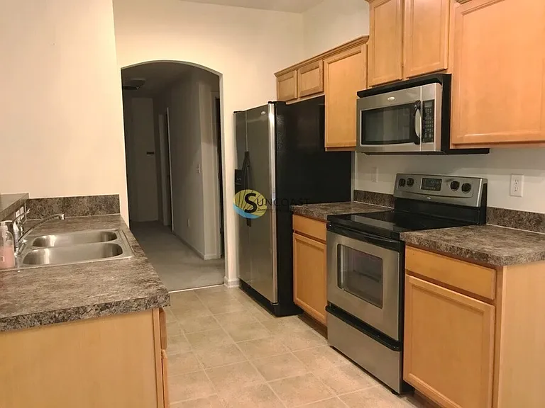 12060 Hayden Lakes Cir — Photo 4