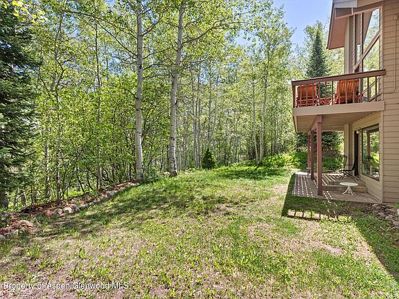 5th image of 38 Valley View Rd