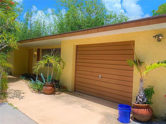 2nd image of 3003 Vinson Ave