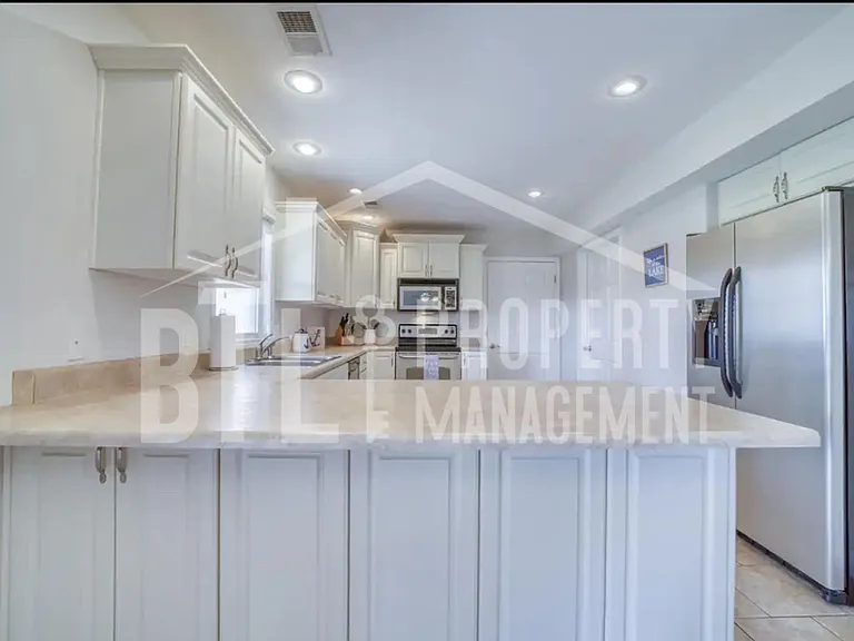 134 Lake Village Ln — Photo 29