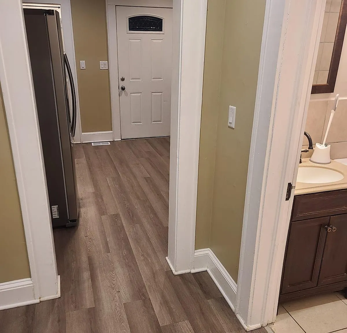 3 bed, 1600 sqft, $1,550 — Photo 2