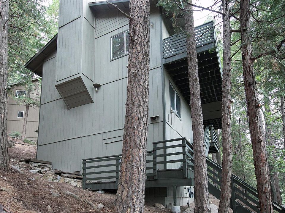 1st image of 24685 Bernard Dr