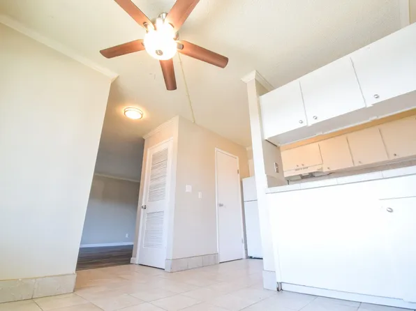 Vista Hills Apartments