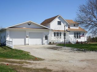 610 Huston Ave, Armour, SD 57313