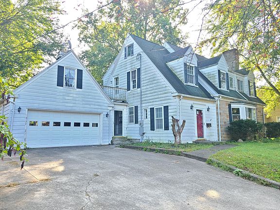 2nd image of 251 S Jefferson St