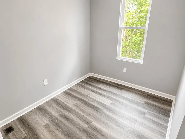 1753 S Taylor St — Photo 11