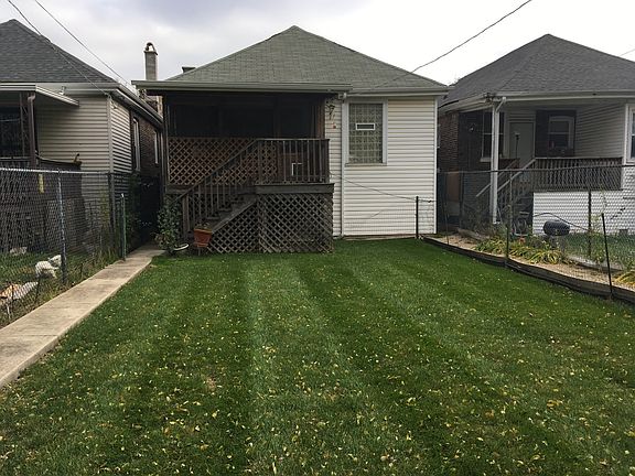3rd image of 9120 S Blackstone Ave