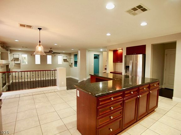 4th image of 617 Doubleshot Ln