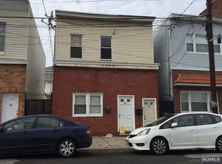 479 Elm St #1, Kearny, NJ 07032