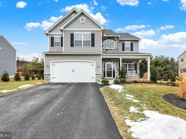 213 Sofia Blvd, Blandon, PA 19510