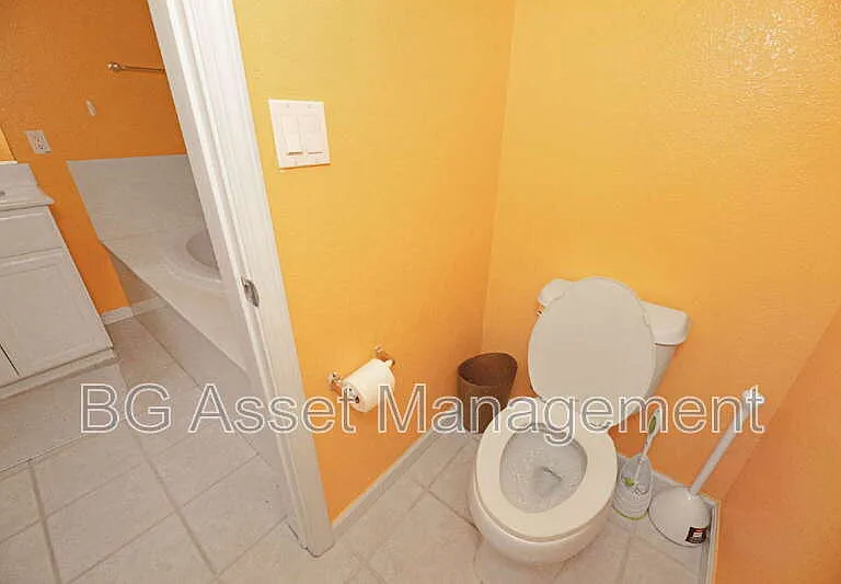 1653 Northshore Dr — Photo 14