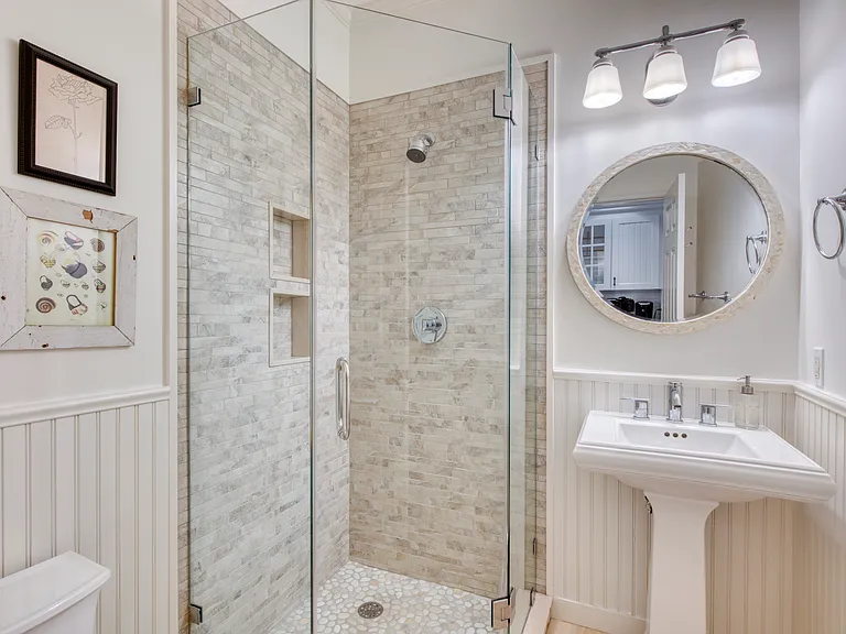 367 E Hampton Sag Harbor Tpke — Photo 15