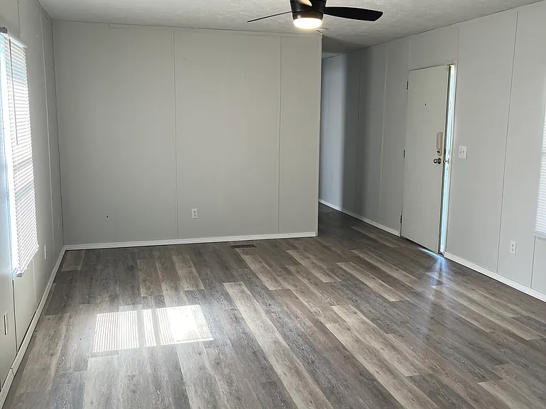 400 S Ranchwood Blvd — Photo 4