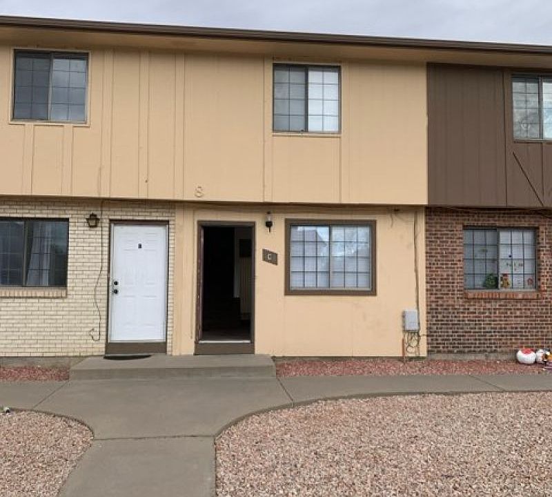 1st image of 8 Royal Crest Dr #C