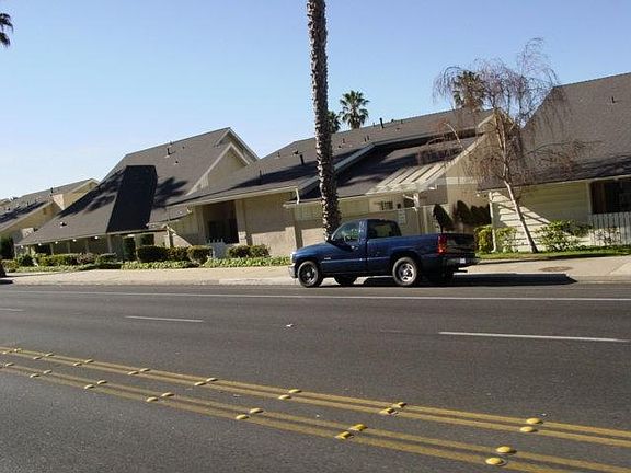 2nd image of 3047 E Harbor Blvd