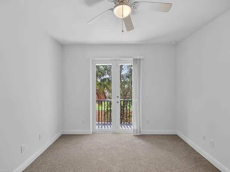 Emerald Landing — Photo 114