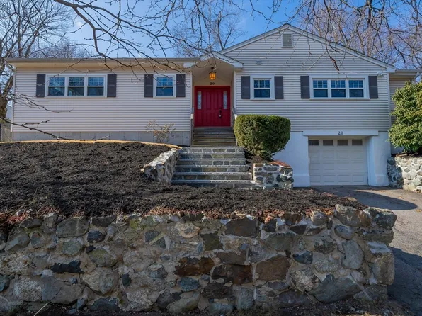 20 Udine St, Arlington, MA 02476