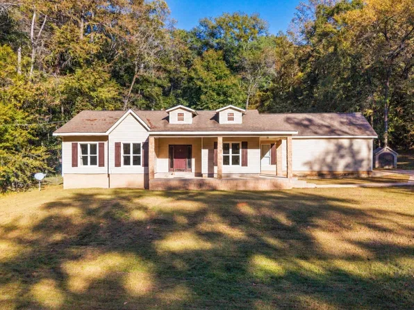 136 Village Creek Rd, Prattville, AL 36067