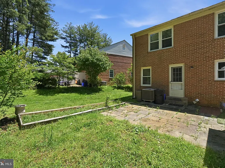 12136 Bentridge Pl — Photo 29