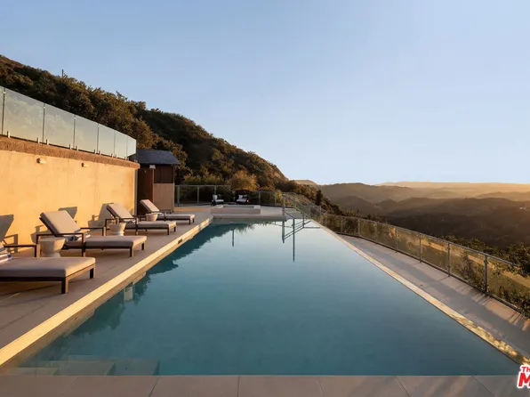 25155 Piuma Rd, Malibu, CA 90265